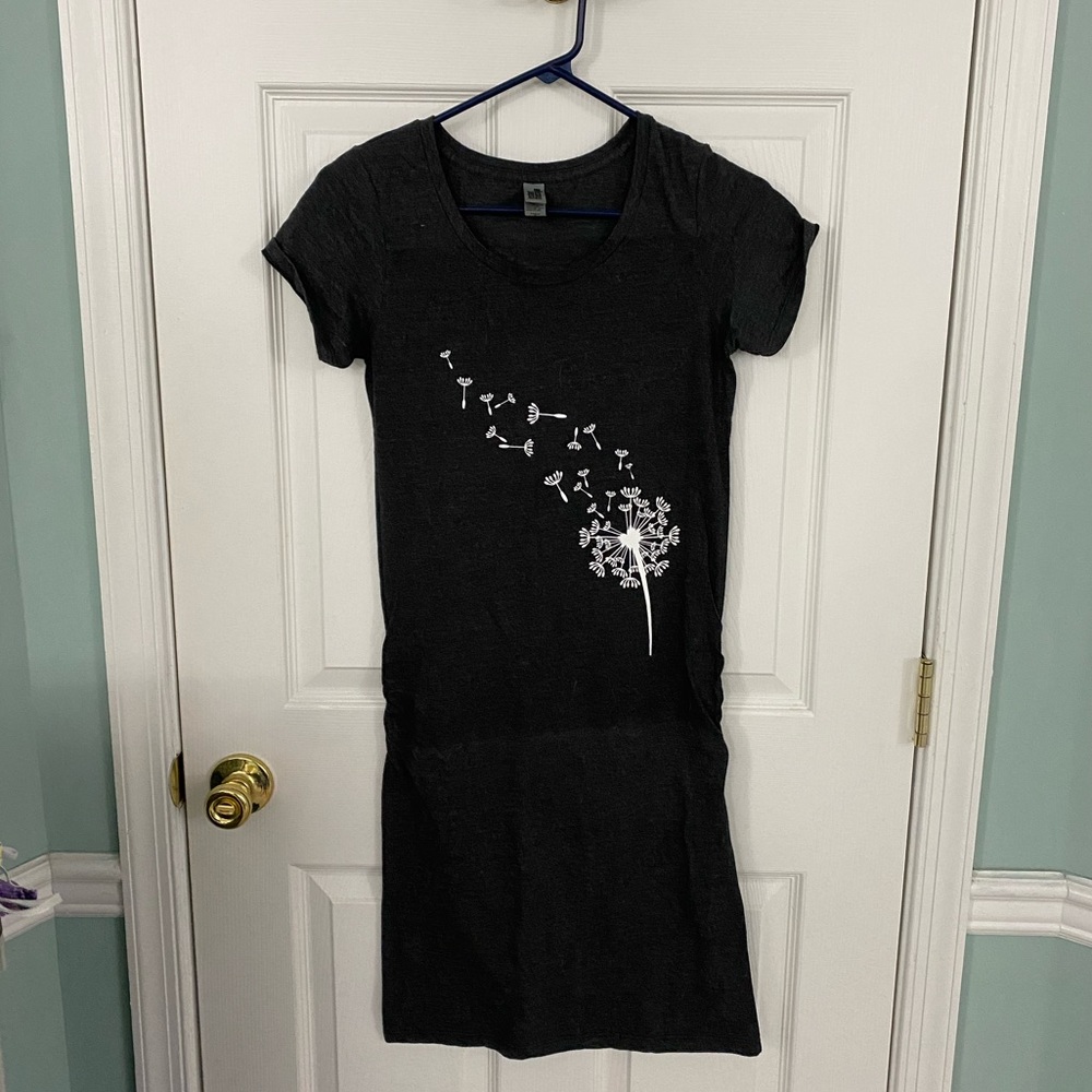 Maternity T shirt dress with Dandelion print